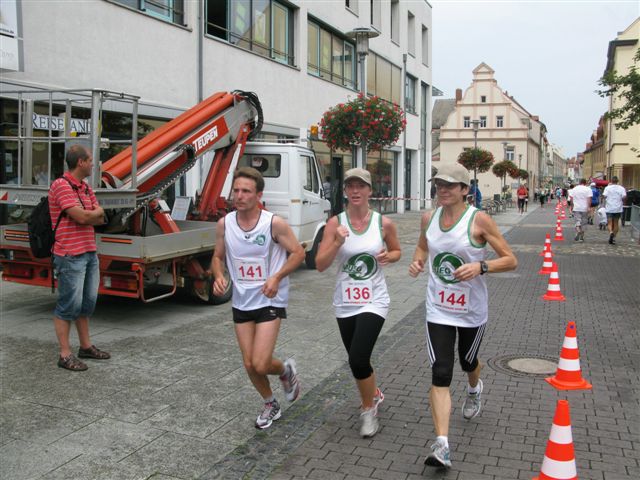 ../Images/BenefizlaufMerseburg2010 (93).jpg